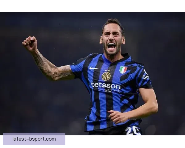 从中场调度到比赛节奏解析恰尔汗奥卢对阵曼城的世界杯统治力